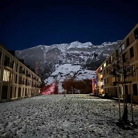 !new! 120m2 Away From - Designer Flat With Parking, Alpine View And Office * Chur